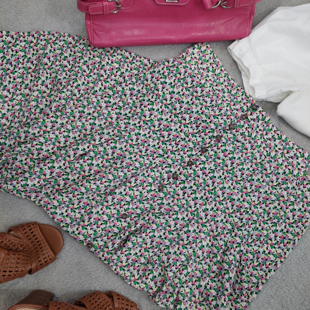 H&M High Waisted Floral Faux Button Down Pleated Maxi Skirt Size 6